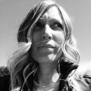 Meet your Posher, Eva